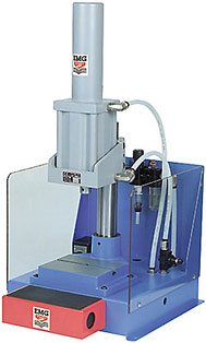 Pneumatic press 360 Kg - 4300 Kg