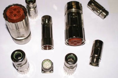 CONNECTORS M23 � M40 for BRUSHLESS and ENCODERS