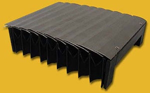 Soufflet de protection de glissi�re en toile enduite pour machine SPM