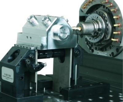 Etau sp�cifique pour machine 5 axes de NORELEM